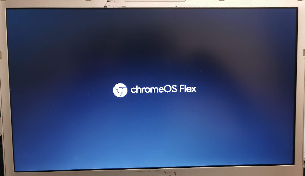 DynabookR73138EK-chrome-os